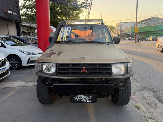 MITSUBISHI PAJERO 3.0 GLS 4X4 V6 24V GASOLINA 2P MANUAL